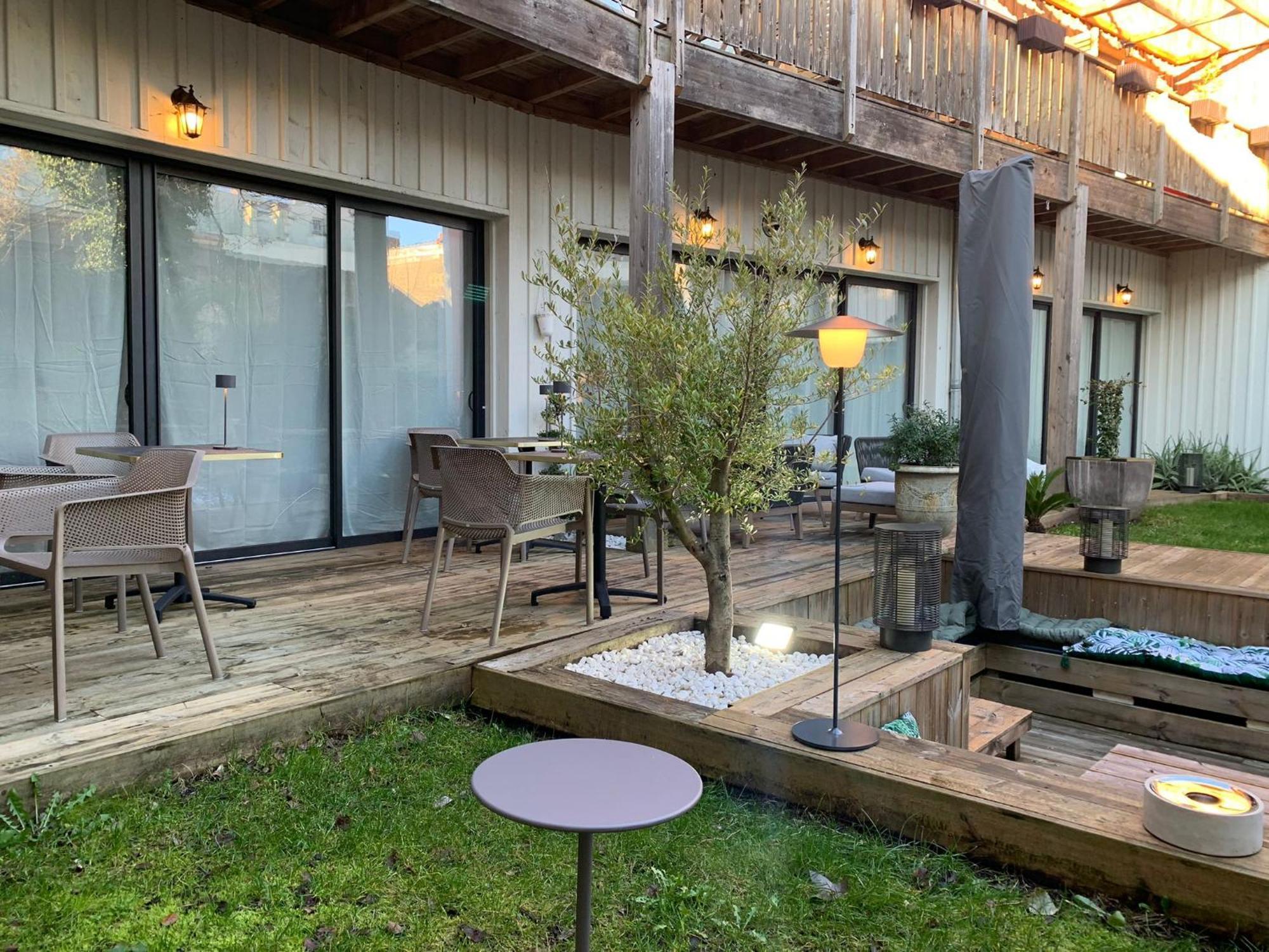 La Cabane D'Ambroise Bordeaux Exterior photo